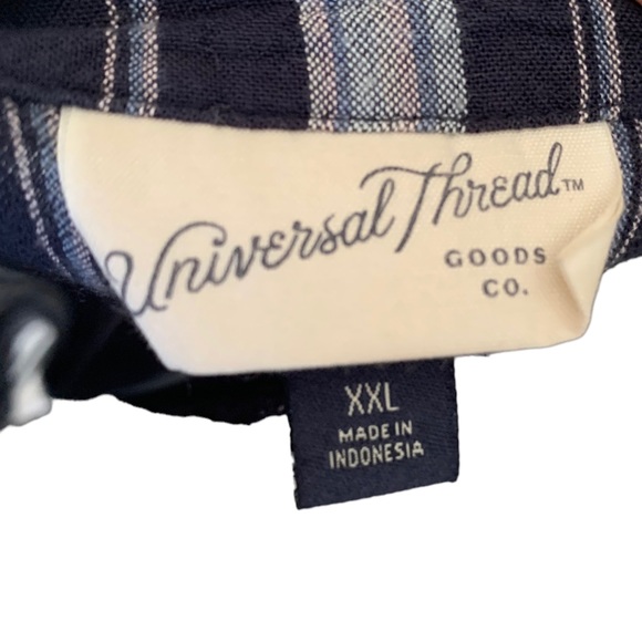 ⚡️3/$20 Cotton front tie button up - Picture 2 of 4